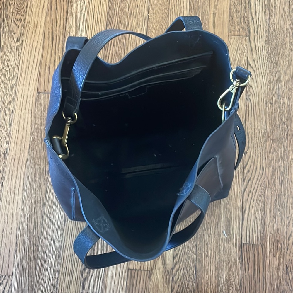 Medium Transport Crossbody Tote - Picture 4 of 7